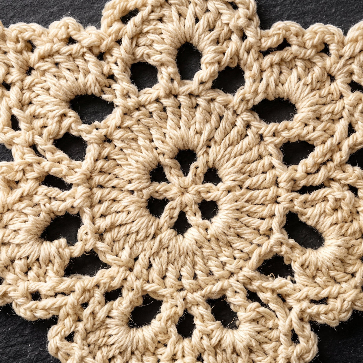 Lace Snowflake Crochet Ornament Pattern — example project 3