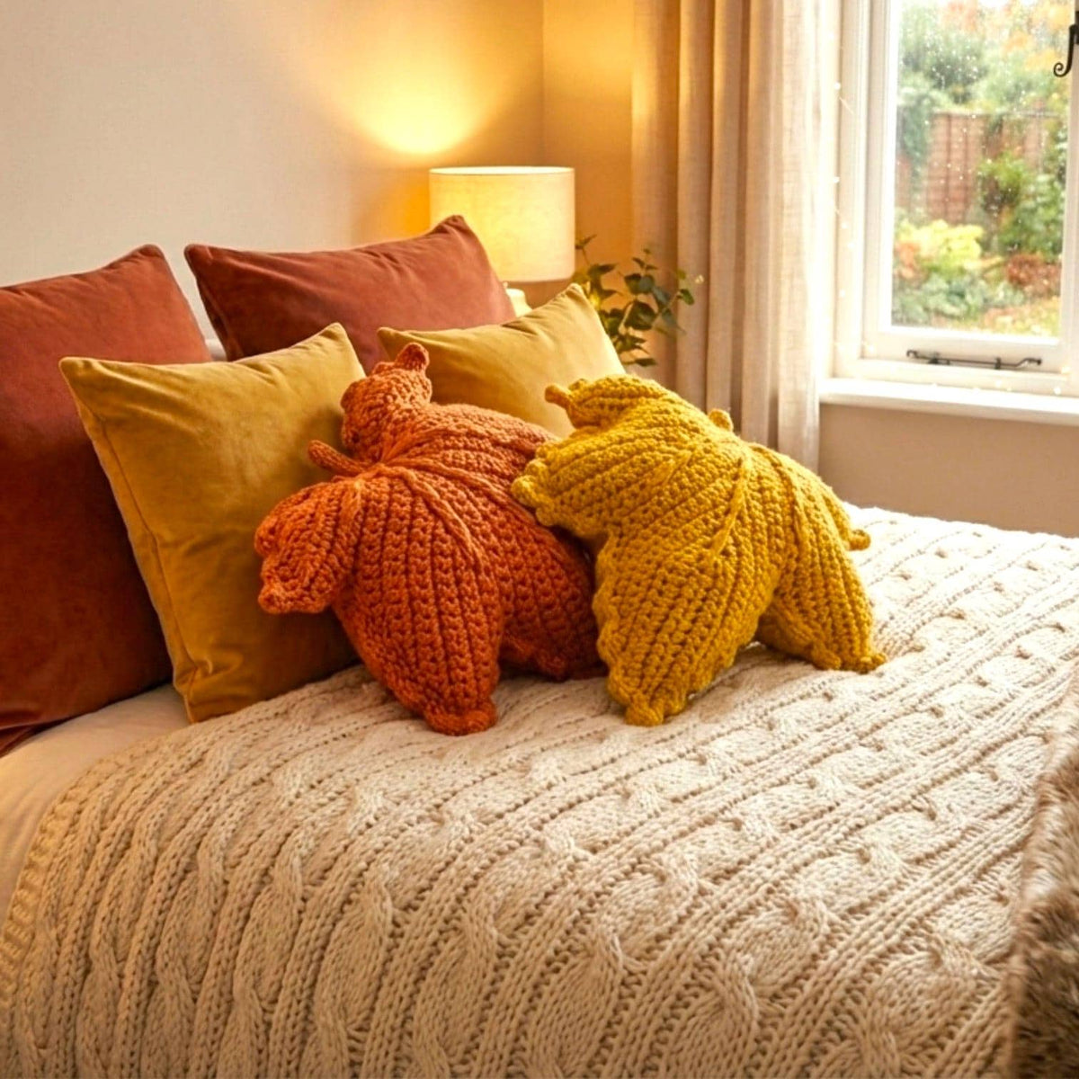 Autumn Leaf Pillow Crochet Pattern — image 3