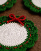 Christmas Wreath Coaster Crochet Pattern — example project 3